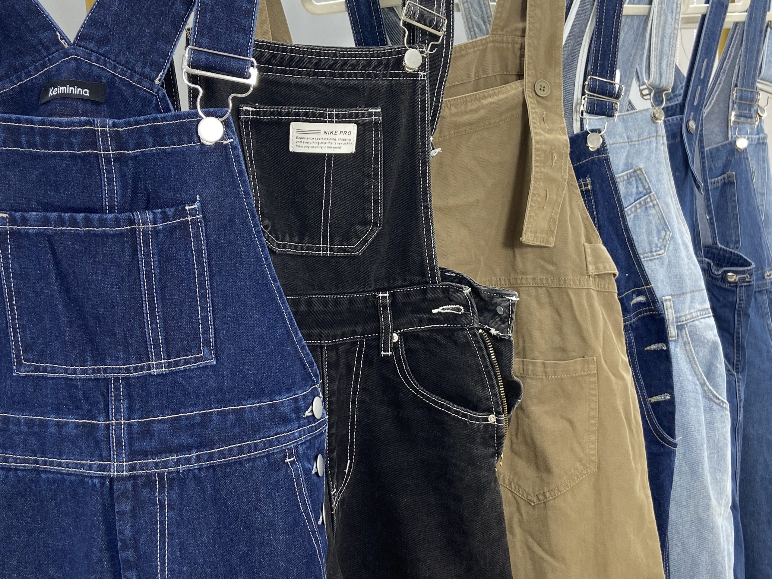 20F889303FE48106B9DD3C287A644E82