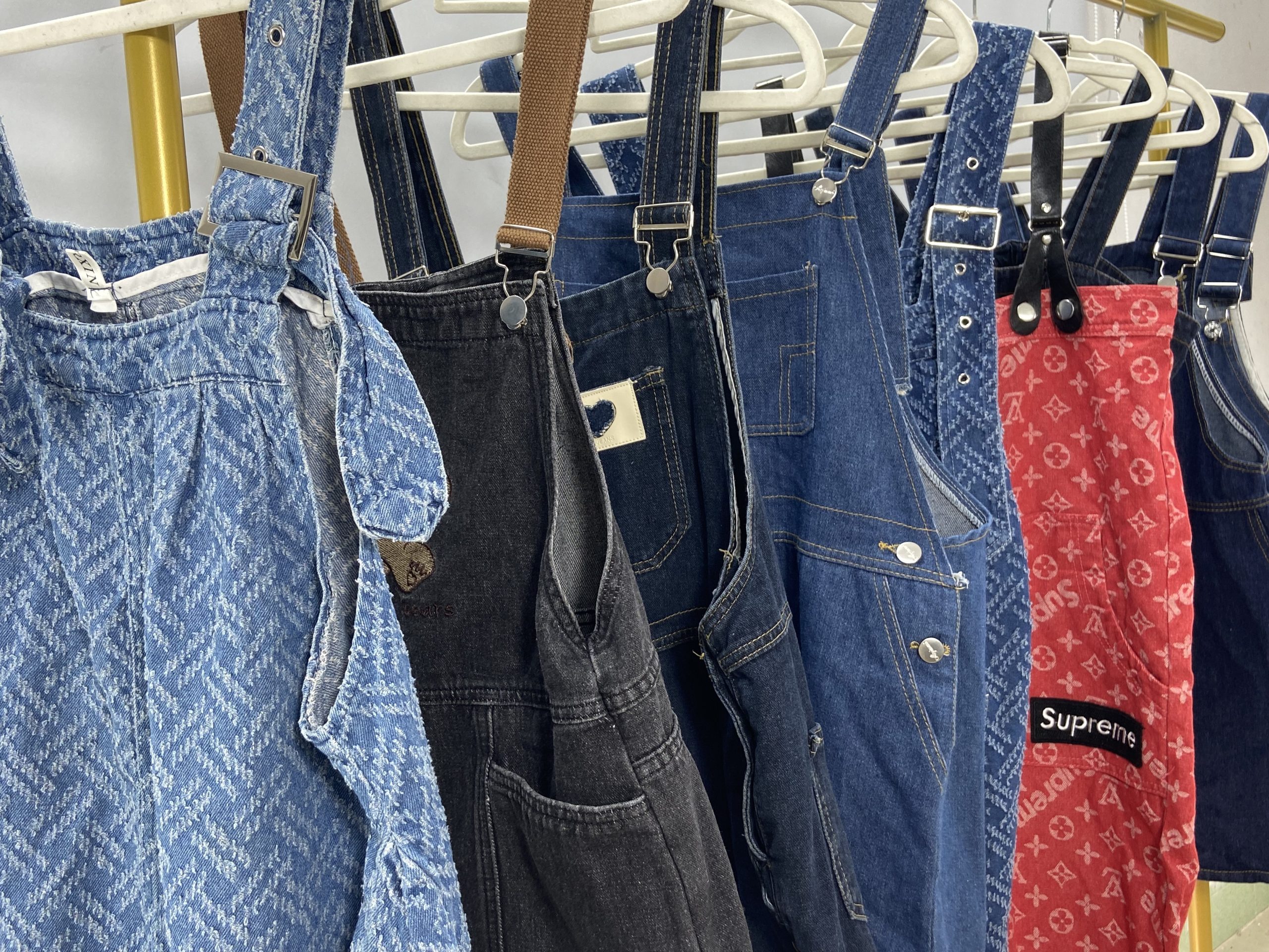 75CE18ECE152213FE7D989A75A275A25